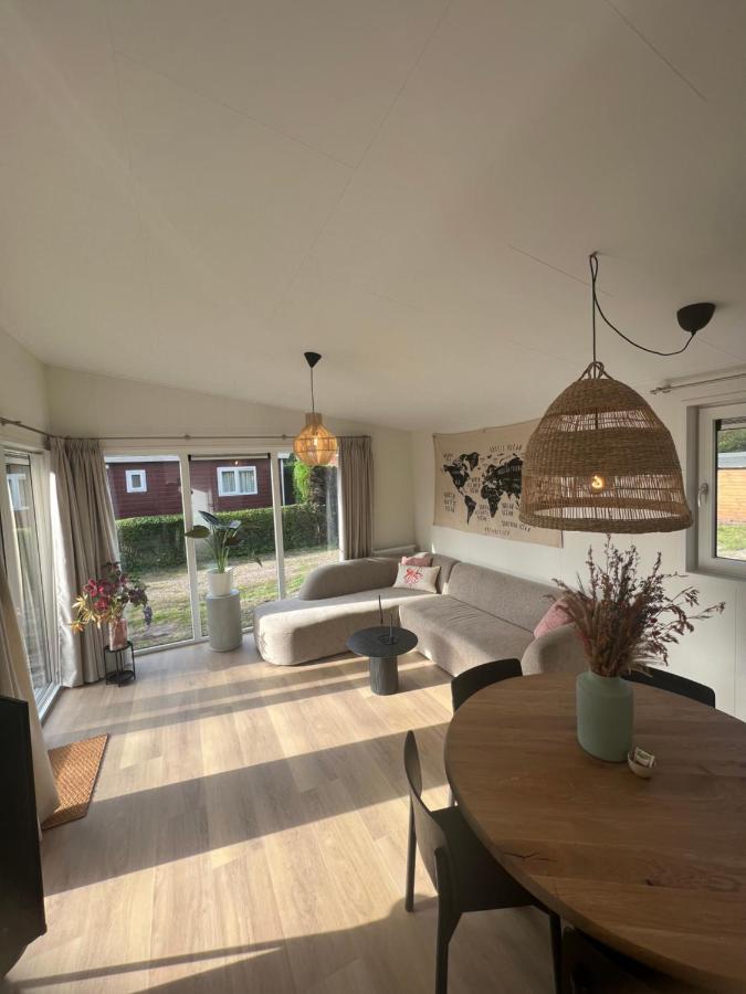 Vakantiehuisje Zeegeluk Vlakbij De Kust Sint Maartensvlotbrug Екстер'єр фото